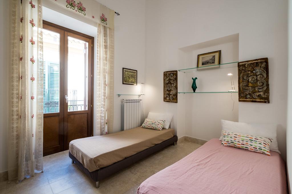 Sant'Agostino Apartment By Domusicily Palermo Esterno foto